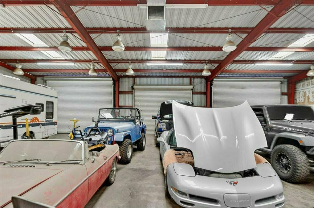 ±8,680 SF Office/Warehouse Facility w/ Secure Paved Yard
