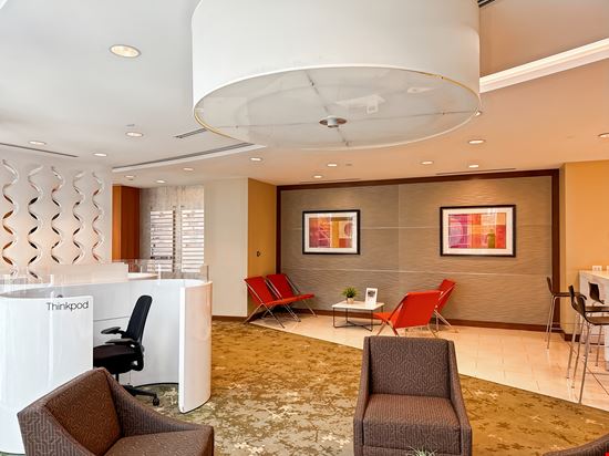 Regus - Hollywood – Presidential Circle