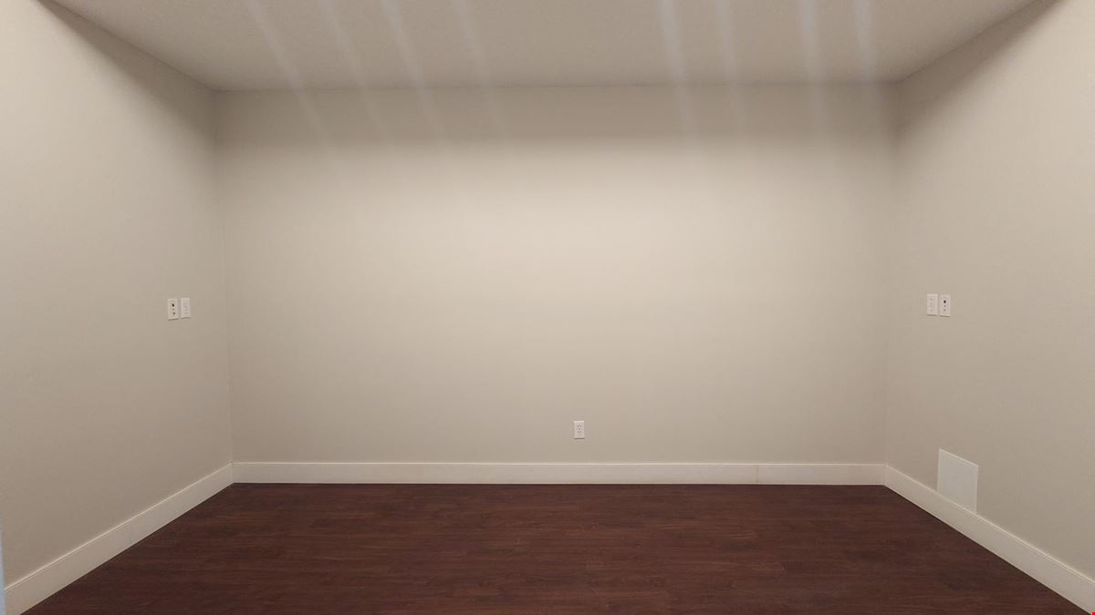 7700 76th Street Close (Building 400)