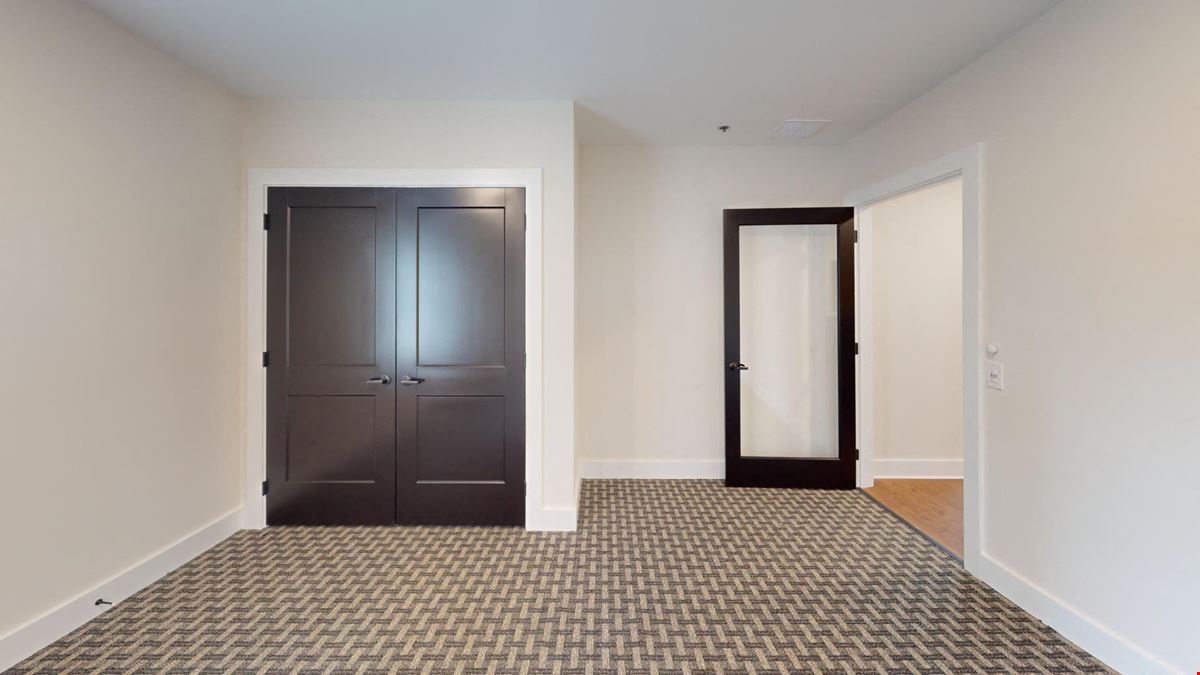 220 W Gay St