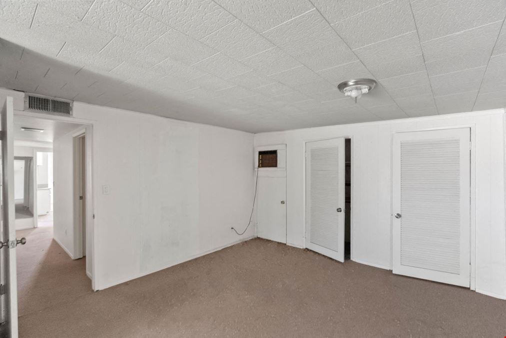 42462 Rancho Mirage Ln.