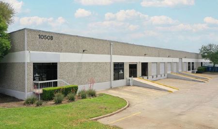 Preview of commercial space at 10508 Boyer Blvd