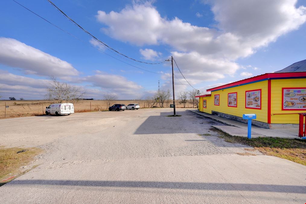 14100 Camino Real