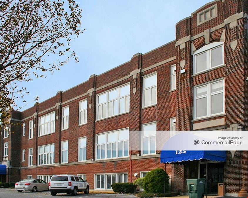 123-125 North Enola Drive
