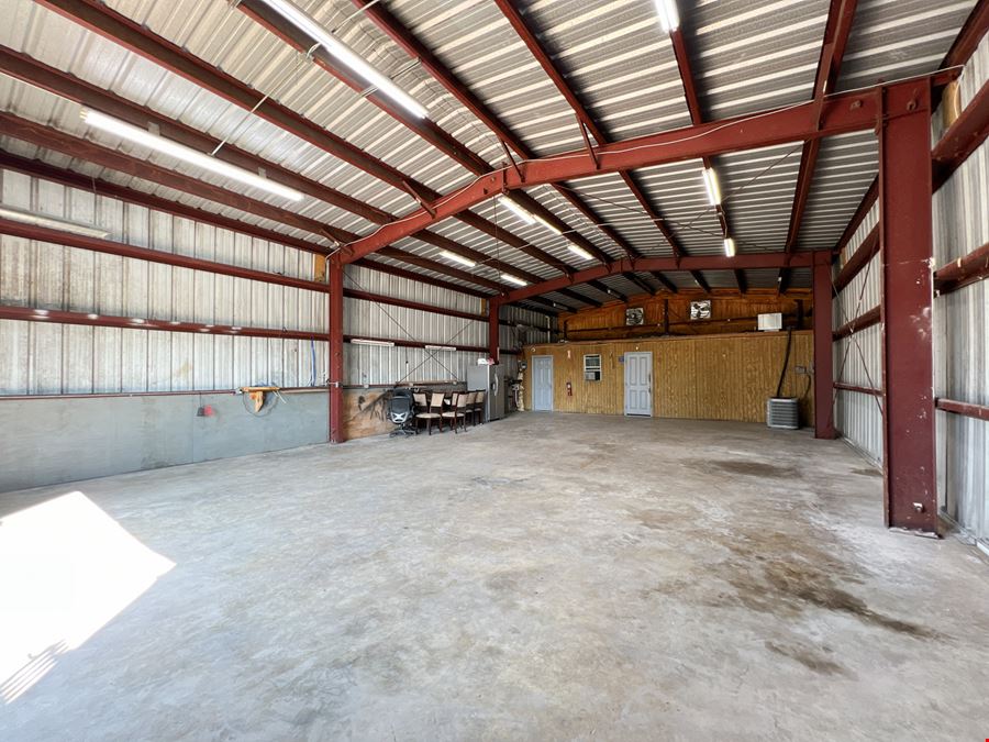 Office Warehouse with Loading Dock and Excellent Access