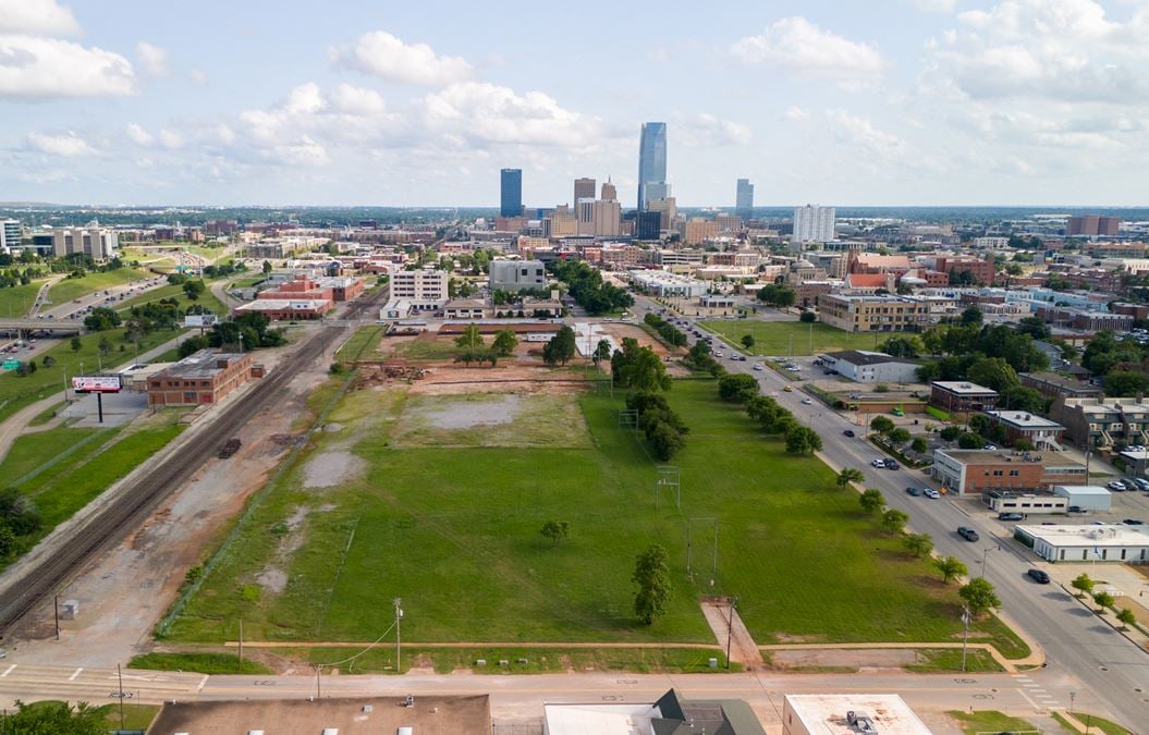 1500 Broadway Land