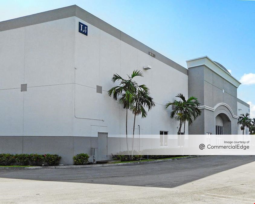 Turnpike Distribution Center