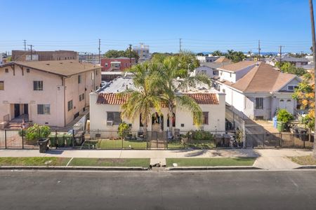 Preview of Multi-Family space for Sale at 4323 Woodlawn Ave