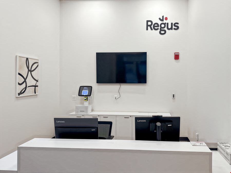 Regus - Wilmington - N Market St