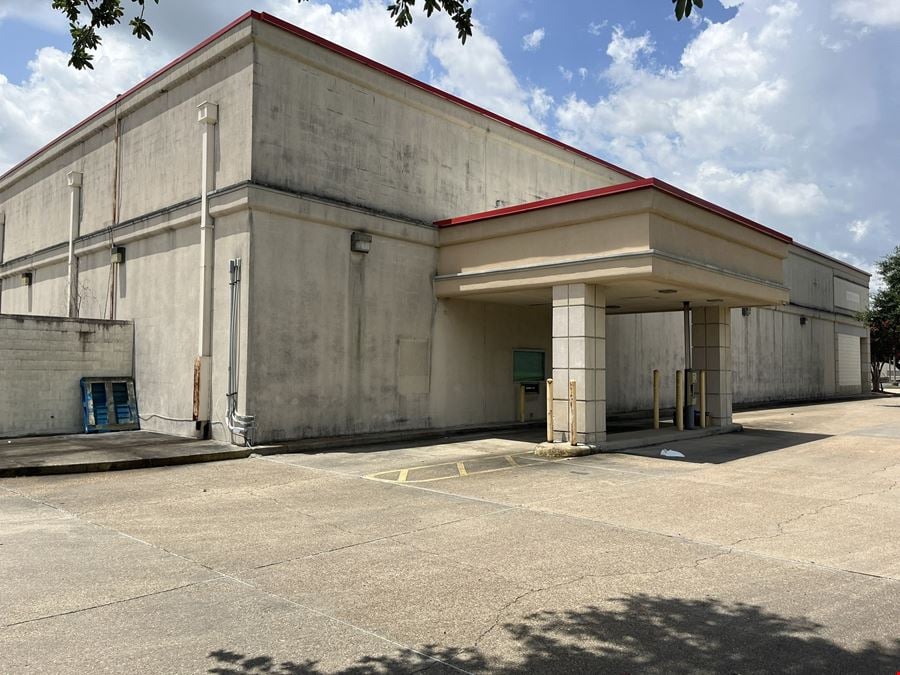 Former CVS Freestanding Hard Corner