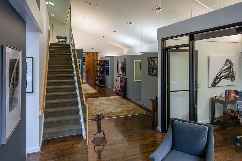 Rare Standalone Office in Midtown