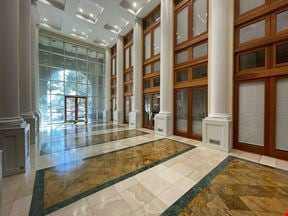 300 E University Ave, Ste 100