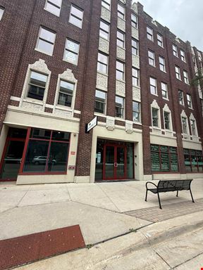 305 2nd St SE #300