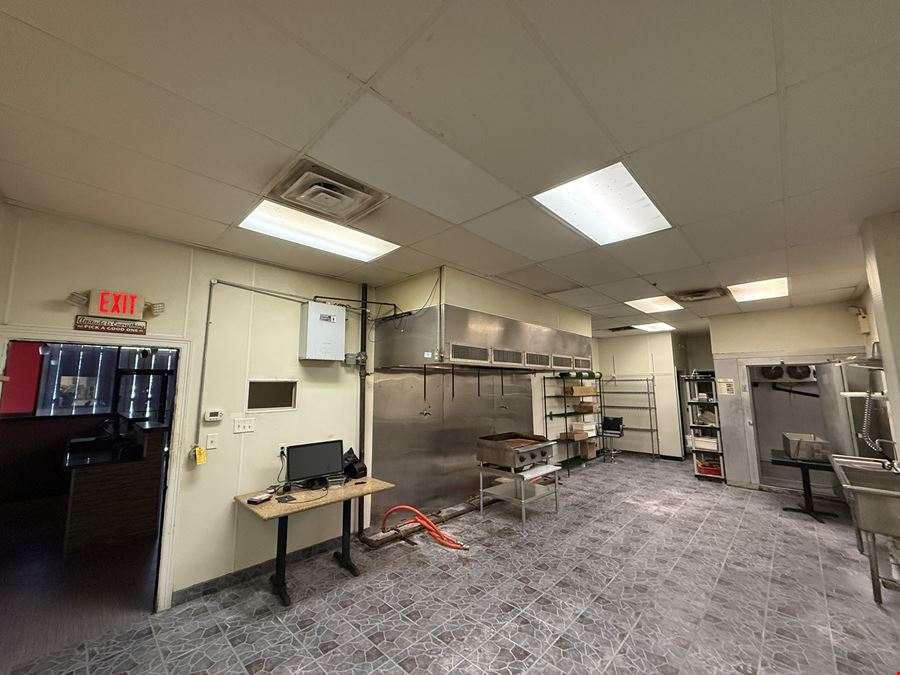10150 Antoine Drive #100, Houston, 2nd Gen Restaurant Lease