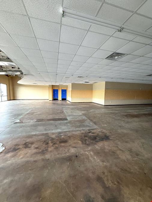 Retail Warehouse for Sale or Lease