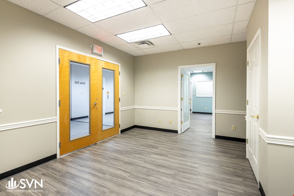 Renovated Beaumont Office For Lease
