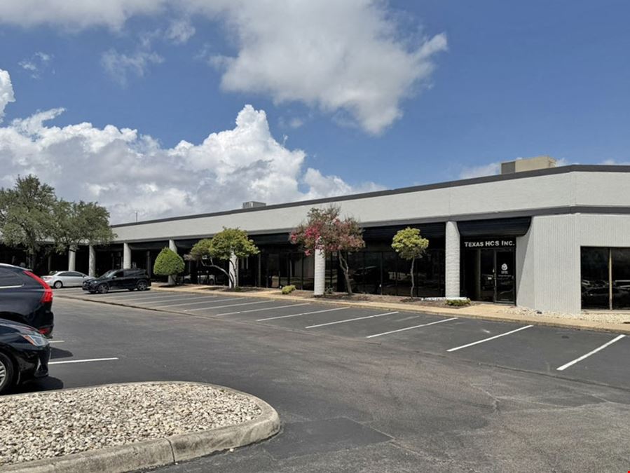 2391 NE Loop 410