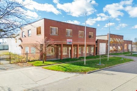 Preview of Industrial space for Rent at 13881 Elmira St