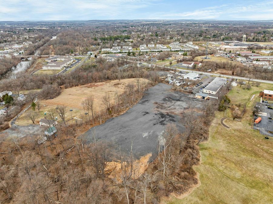 3938 Ridge Pike