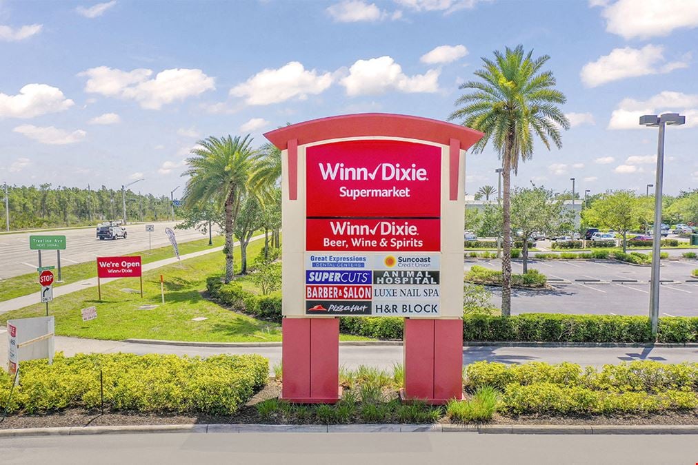 Shoppes At Pelican Preserve