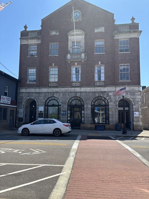 53 High St