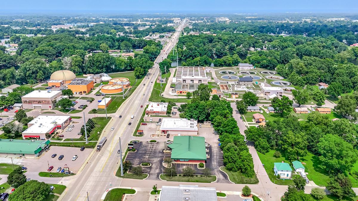 1330 S. Nappanee St.