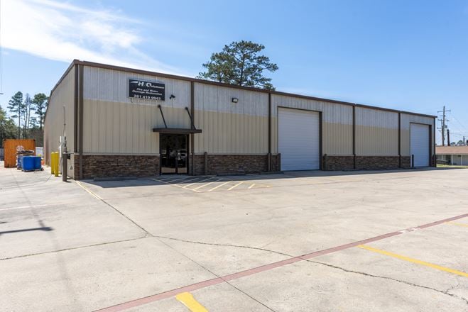 Preview of Industrial space for Rent at 11180 Cox Road