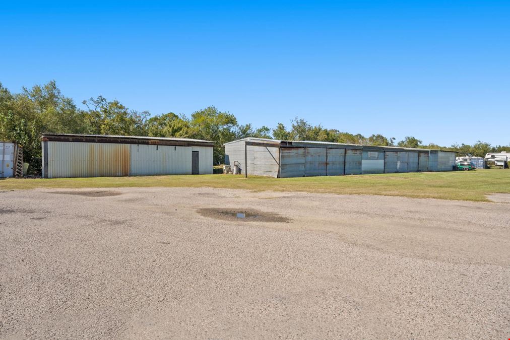 7911 James St. - Pearland Air Park