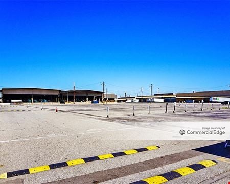 Preview of Industrial space for Rent at 5525 South Soto Street