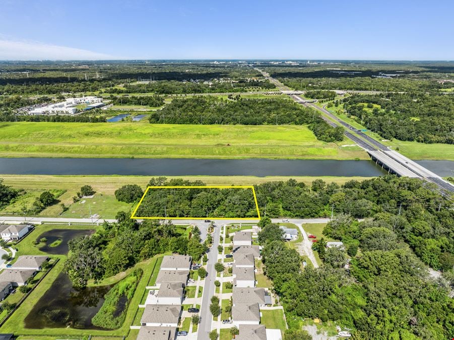 Thonotosassa Acreage