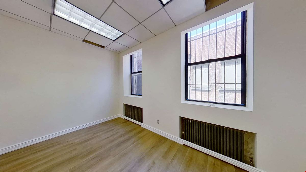129 E 124th St