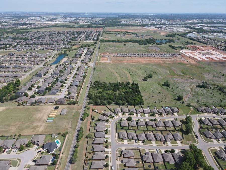 County Line Rd and SW 29th St