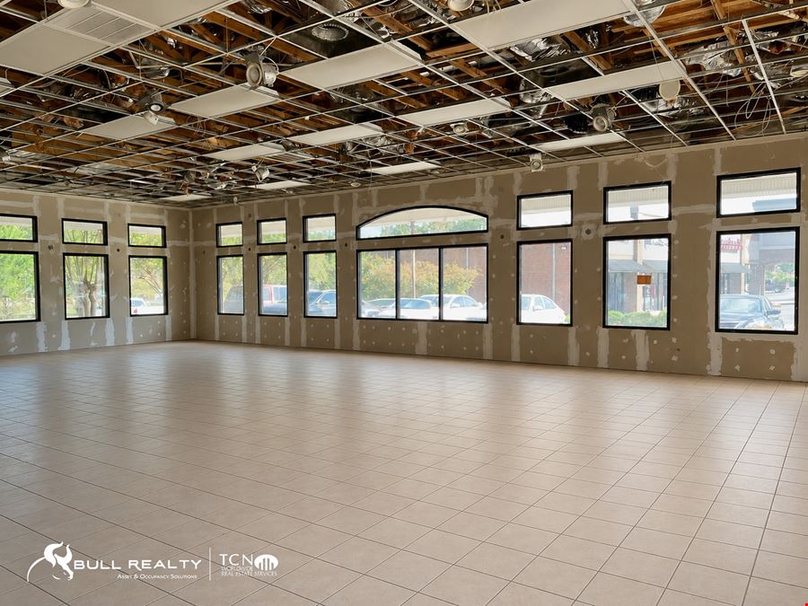 Standalone Restaurant Space | ±3,214 SF