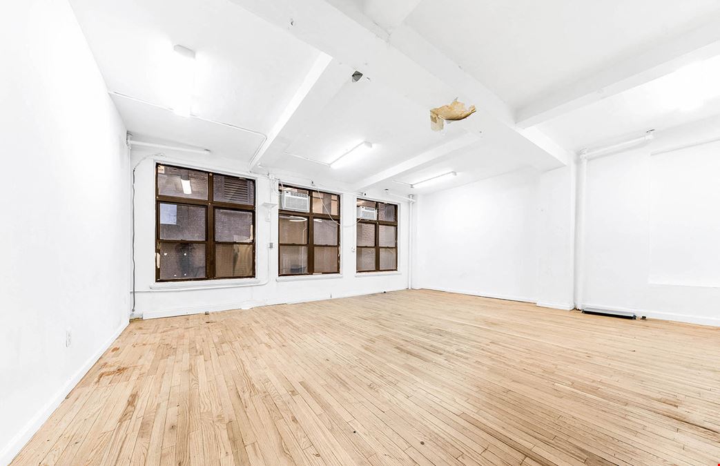 Bankruptcy Sale: 13 E 37th St