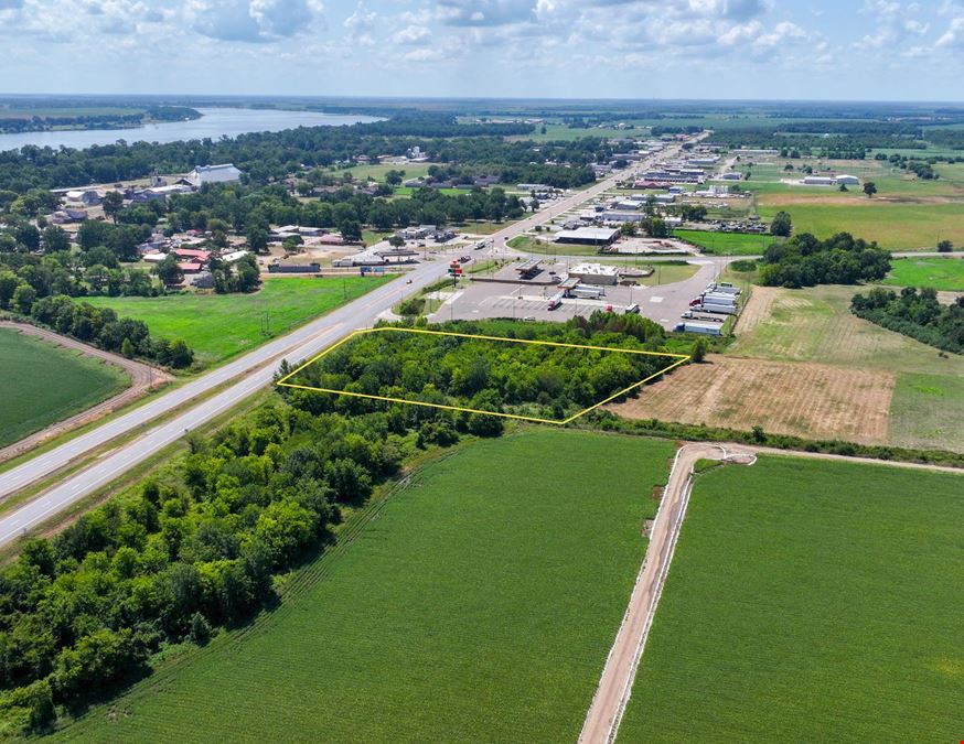 Lake Village Highway 65 Tract