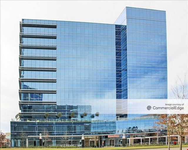 3 Waterway Square Place
