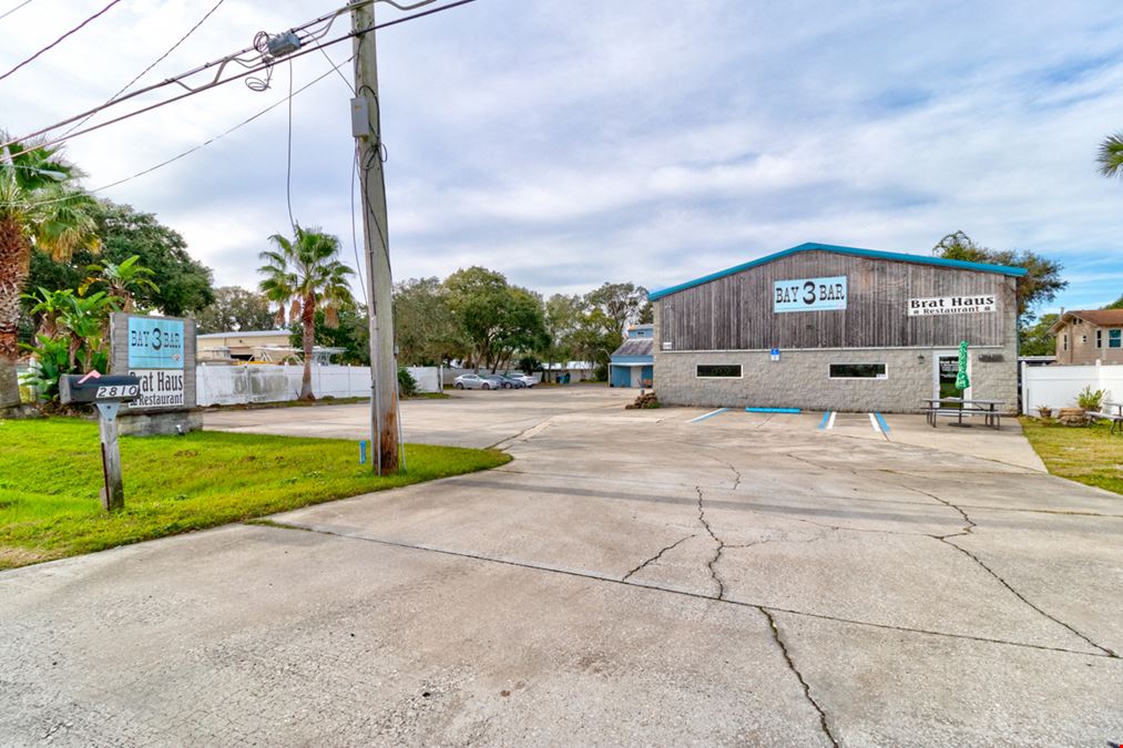 Mixed Use Freestanding Buildings in New Smyrna Beach, Fl