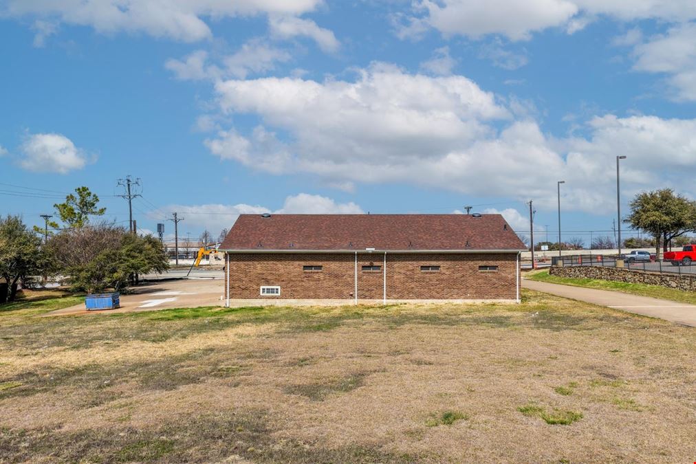 801 E Interstate 30