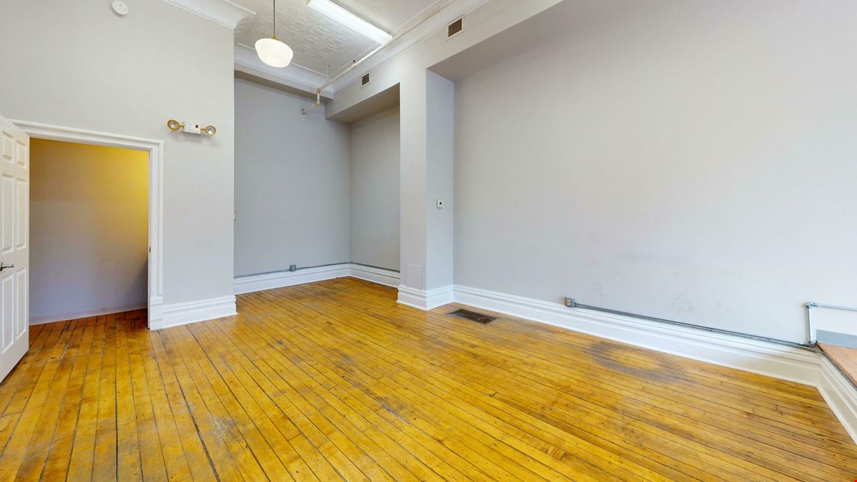 337 Division Ave S