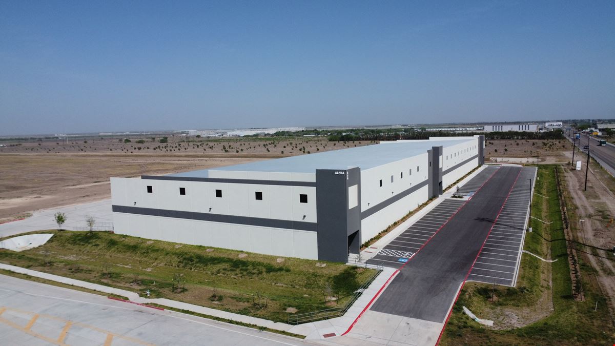 890 E. Military Highway (4A) / 6.87 ACRES