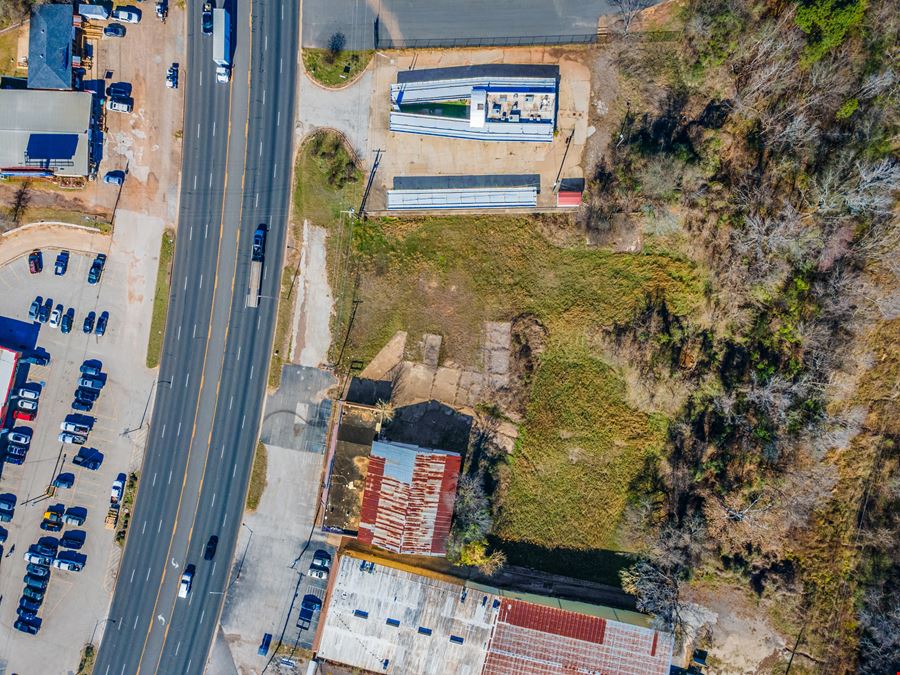 +/- 1.6 acre Retail Pad Site Available