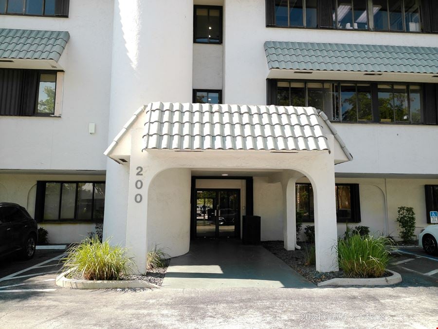200 West Palmetto Park Road