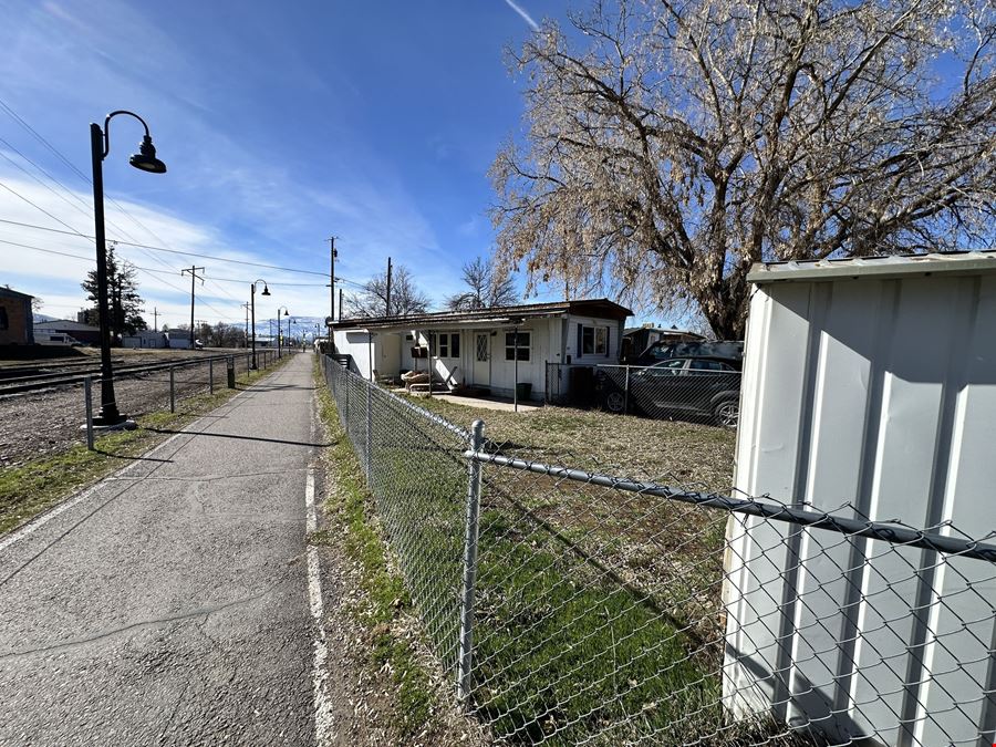 MOBILE HOME PARK