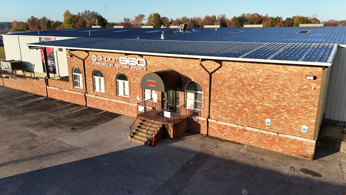 9525 Macon Road