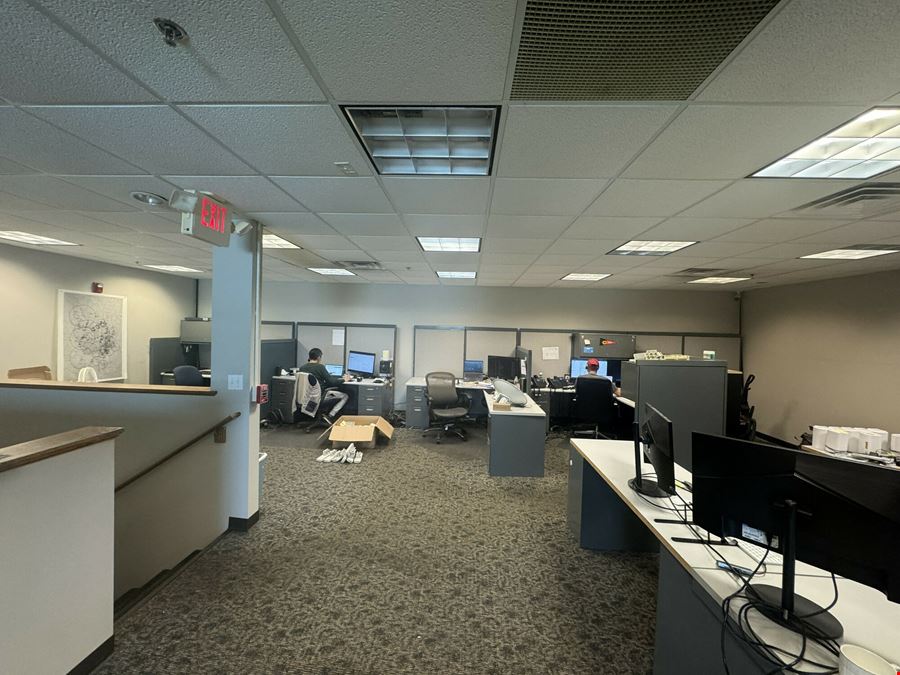 2921 SF Industrial/Flex Condo for Sale