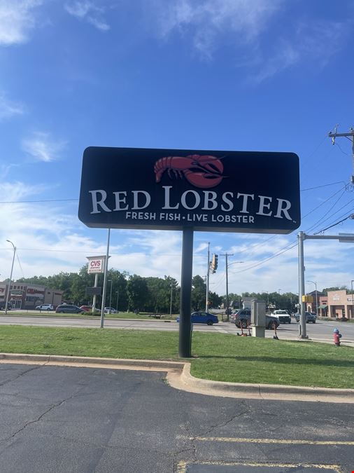 Former Red Lobster Building