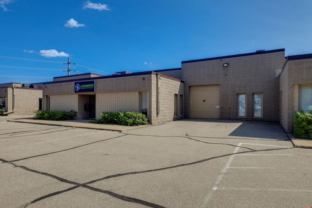 7463 & 7467 Cahill Road