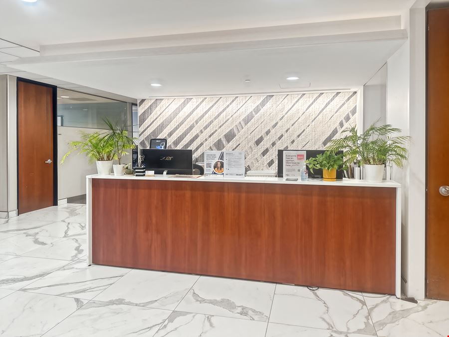 Regus - San Francisco - 50 California