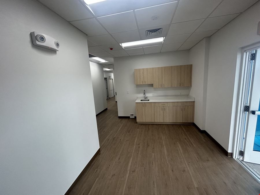 ADJACENT TO SARASOTA MEMORIAL HOSPITAL
