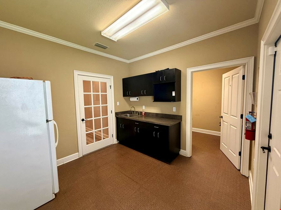 1618 Mahan Center Blvd., Suite 103
